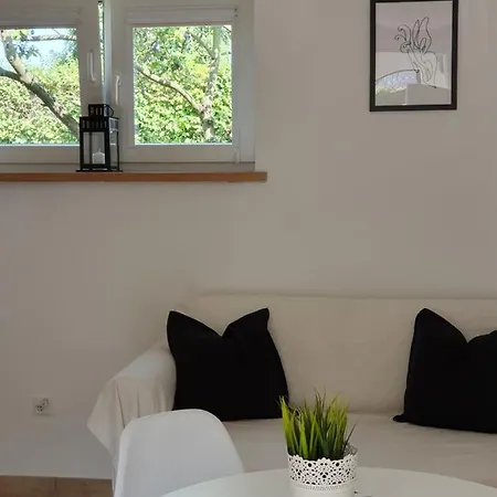 Nocleg Przy Hipodromie Apartment